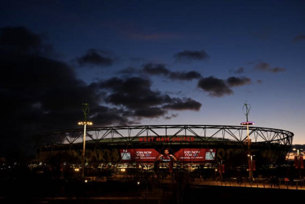 开云体育下载-懂球译站｜为何越来越多球员选择加盟伦敦的俱乐部？