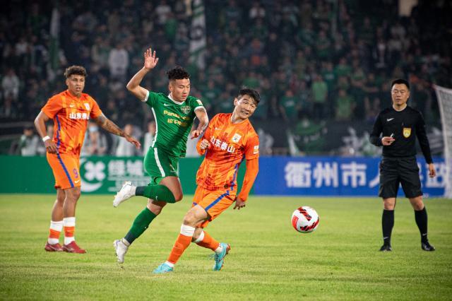 开云APP-吉翔暂别山东敲定“回家” 两因素令其婉拒中超三队