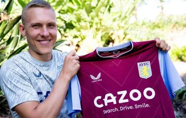 1657901049800085060.jpg 【早报】莱万去哪的肥皂剧终于结束了!